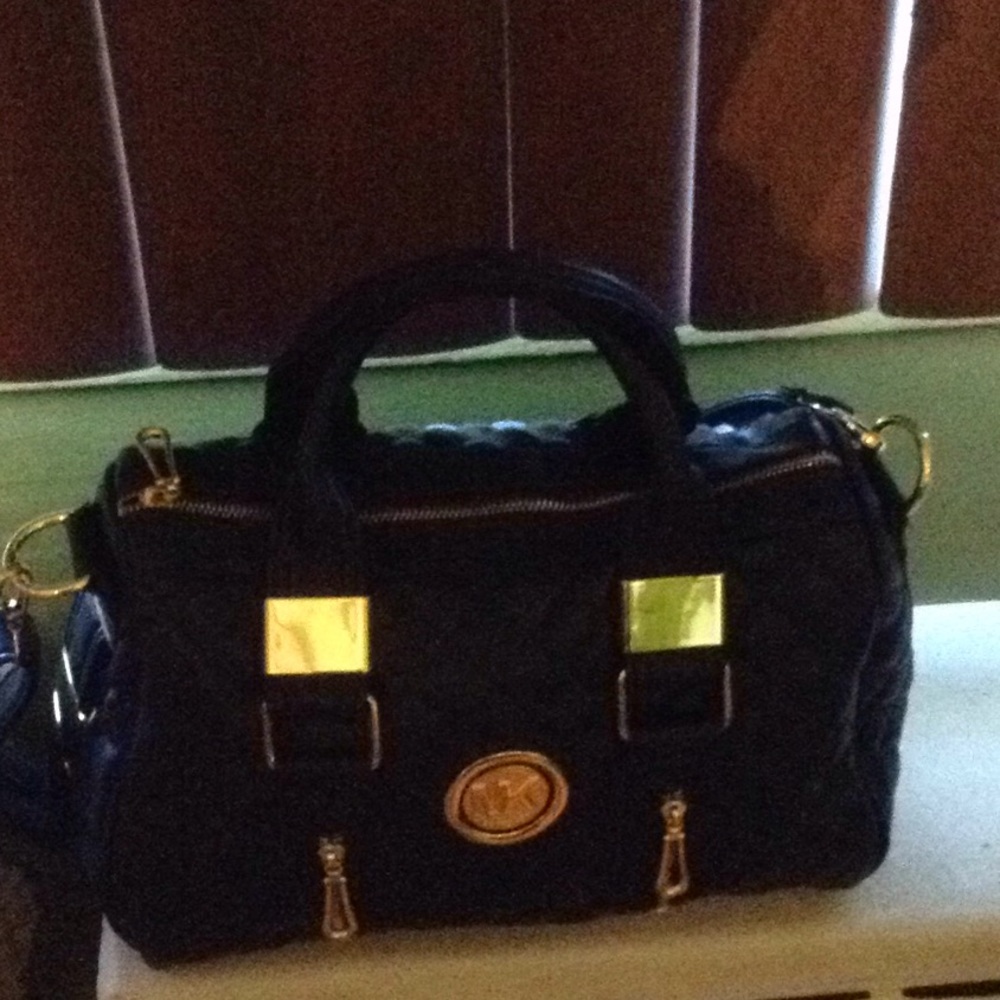 NAVY BLUE WAY TO GO DON'T U KNOW...